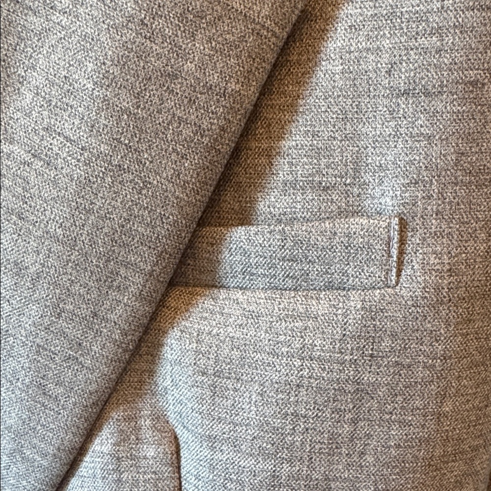 ZARA Light Gray Tailored Two-Button Blazer - Picture 4 of 7